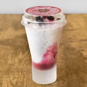 Coppa Ice Yogurth & Berries